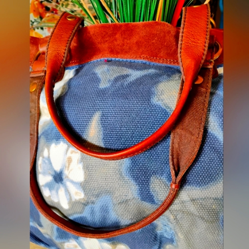Lucky Brand Floral Tie Dye Vintage Hobo Bag